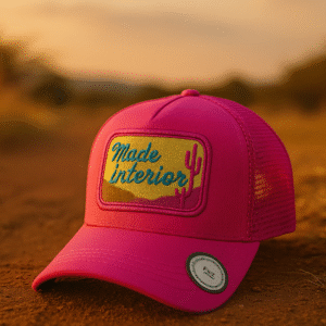 boné trucker Made in Interior Rosa.